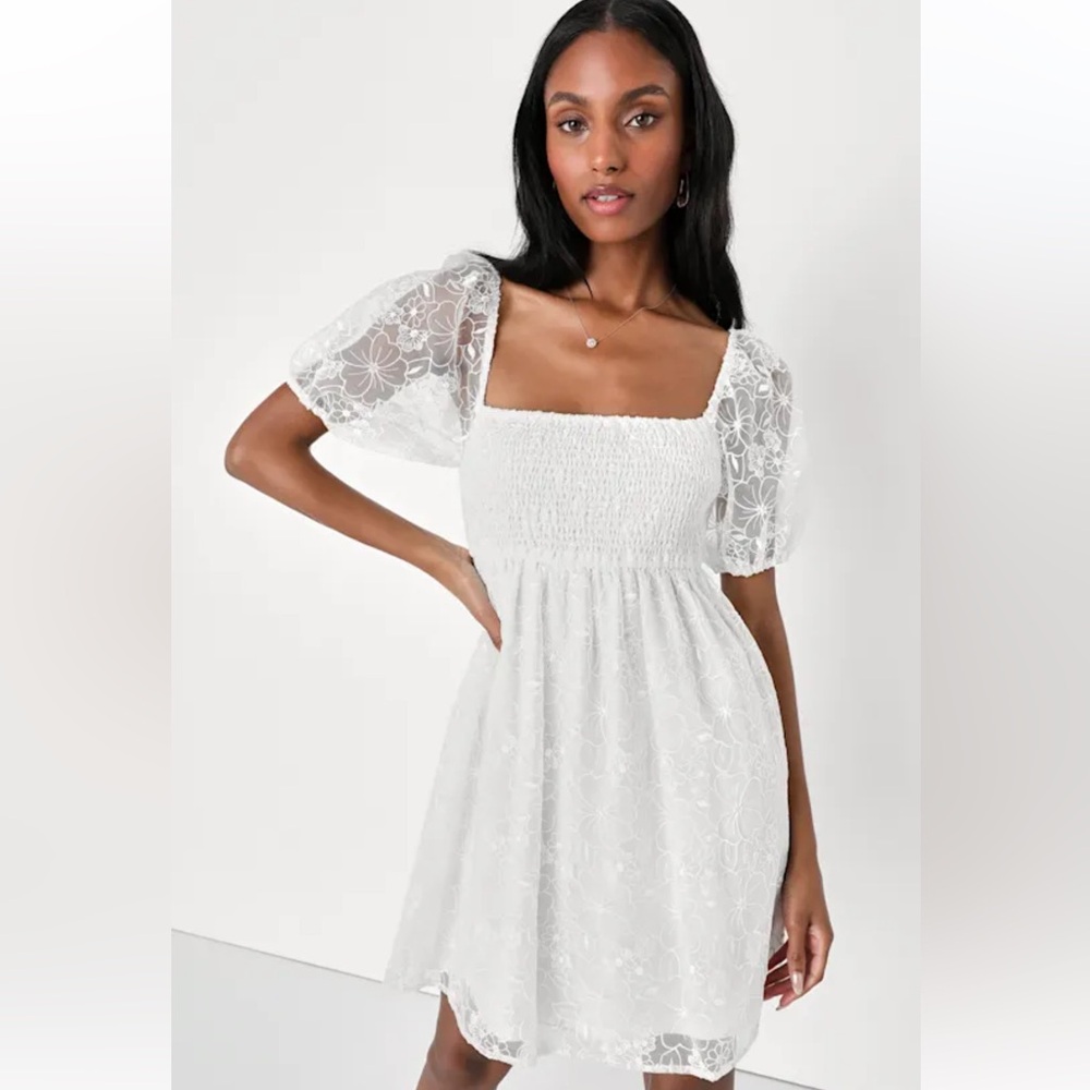 Lulus White Lace Puff-Sleeve Smocked Mini Dress Size M